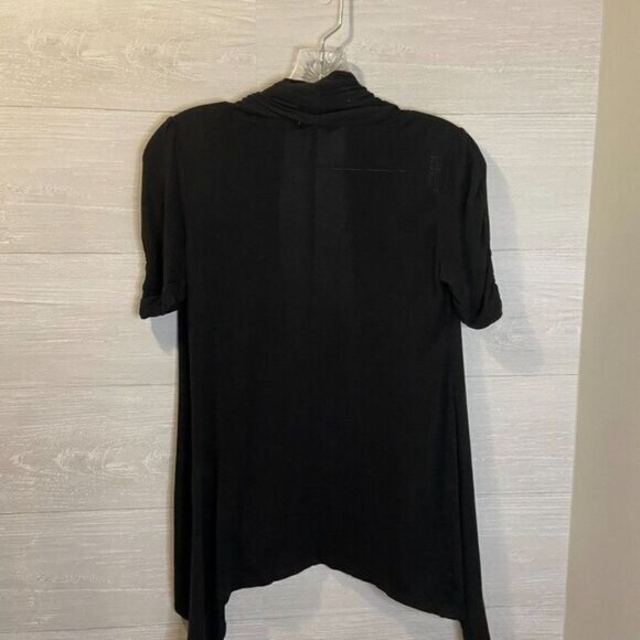 Ambiance Apparel Women's Puffed Short Sleeve Open Front Asymmetrical Cardigan - Picture 4 of 6